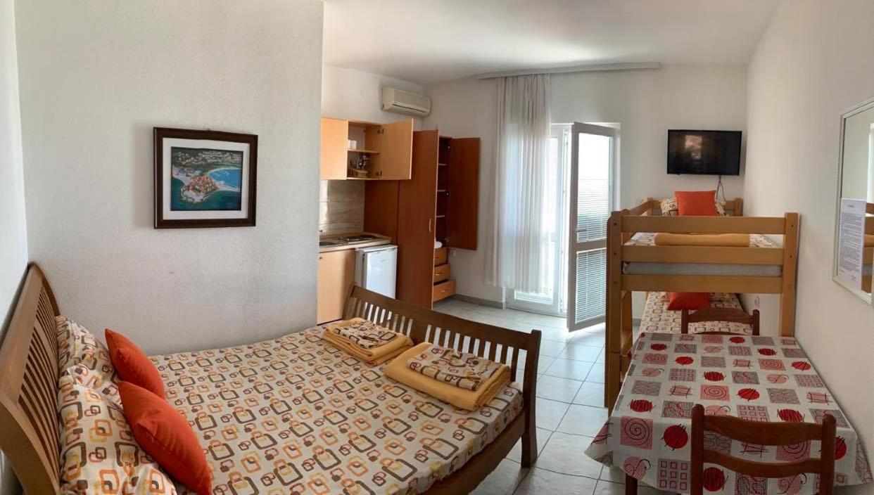 Jelic Apartmani Sutomore Luaran gambar