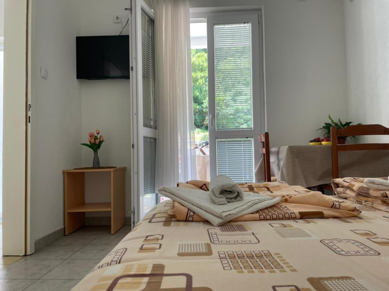Jelic Apartmani Sutomore Luaran gambar